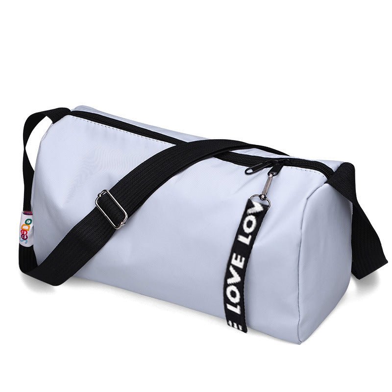 Lightweight Oxford Fitness & Travel Messenger Bag - Vielle