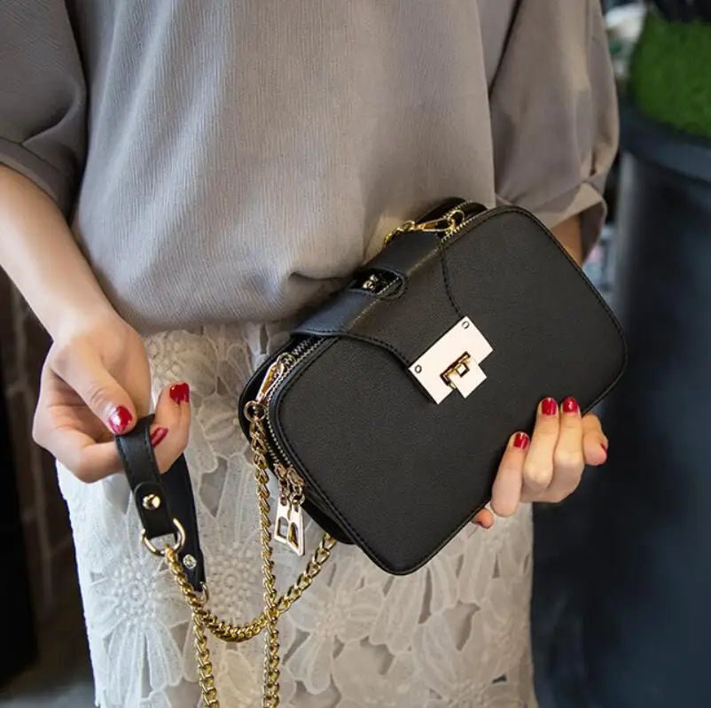 Matte Jelly Chain Shoulder Bag - Vielle